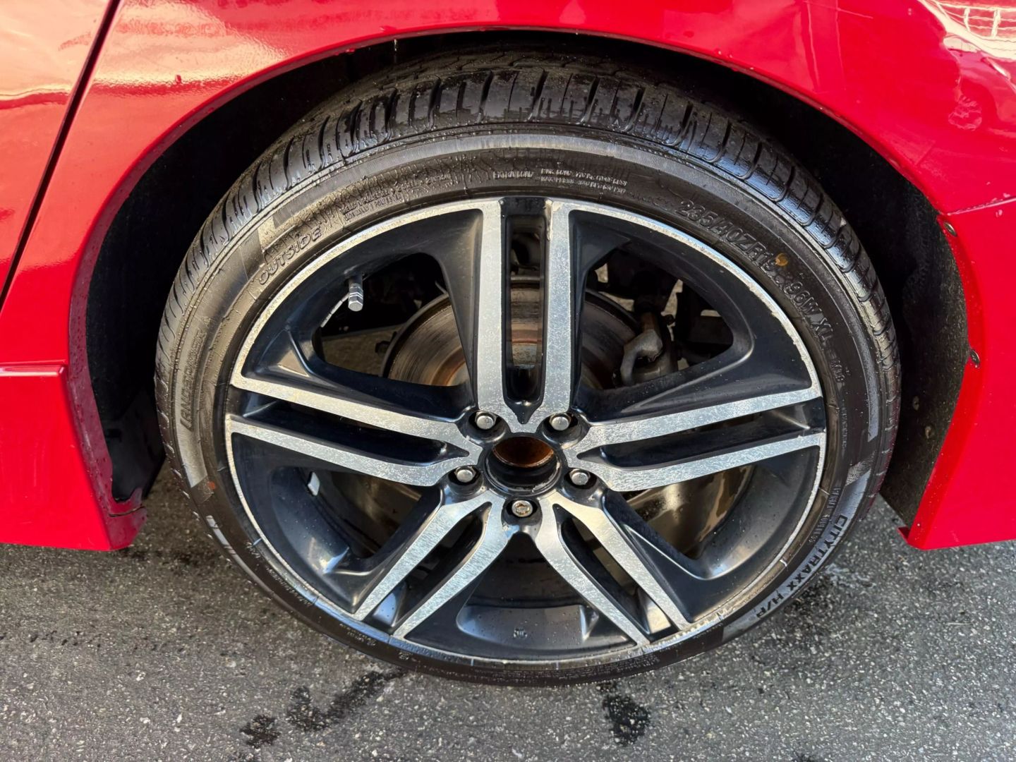 2017 Honda Accord - Image 40