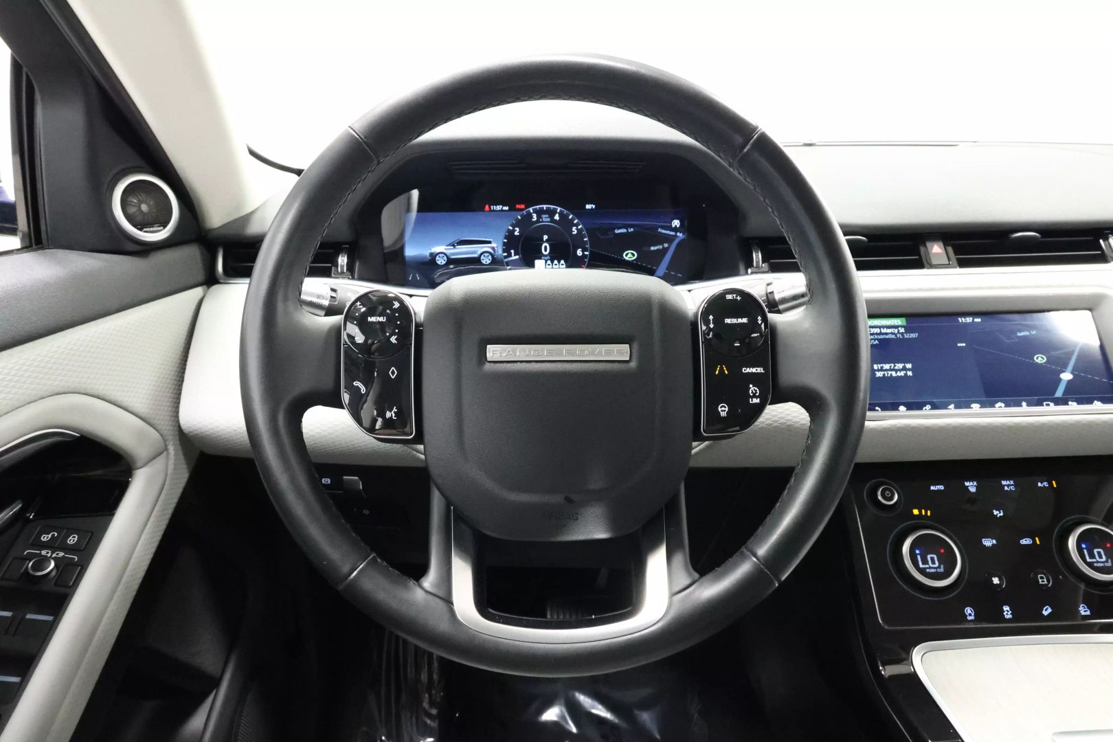 2020 Land Rover Range Rover Evoque - Image 22