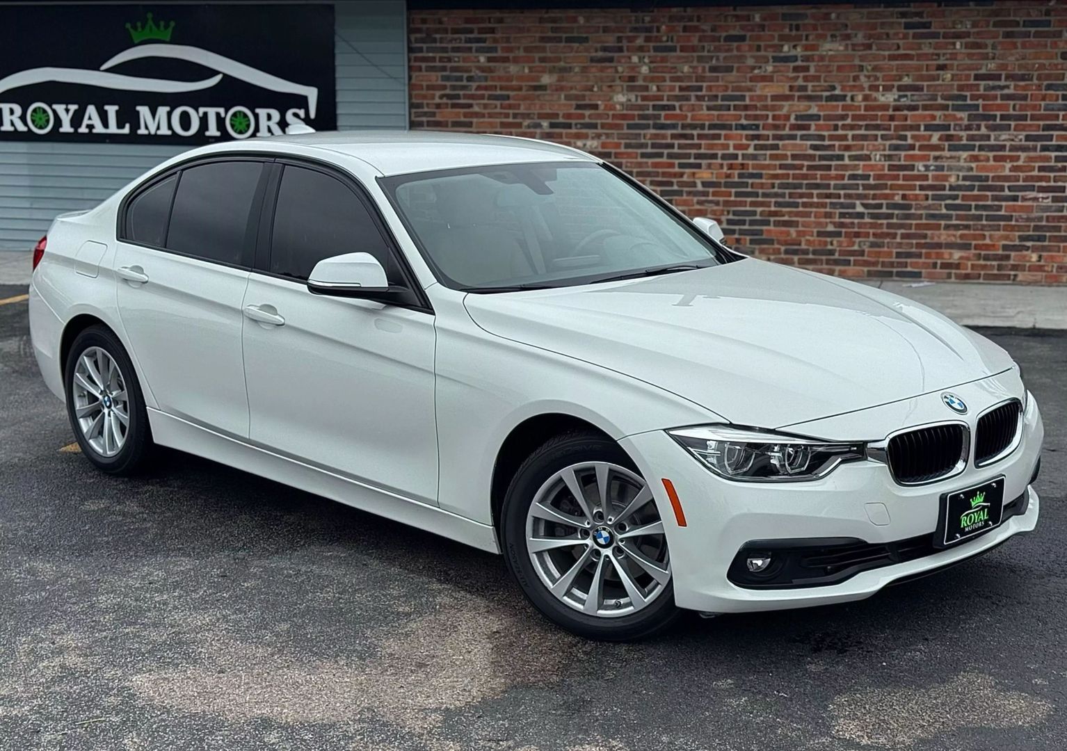 2018 Bmw 3 Series - Image 2
