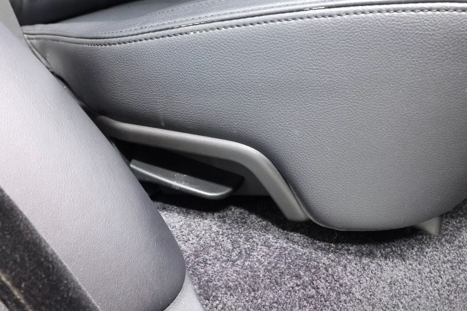 2016 Land Rover Range Rover - Image 85