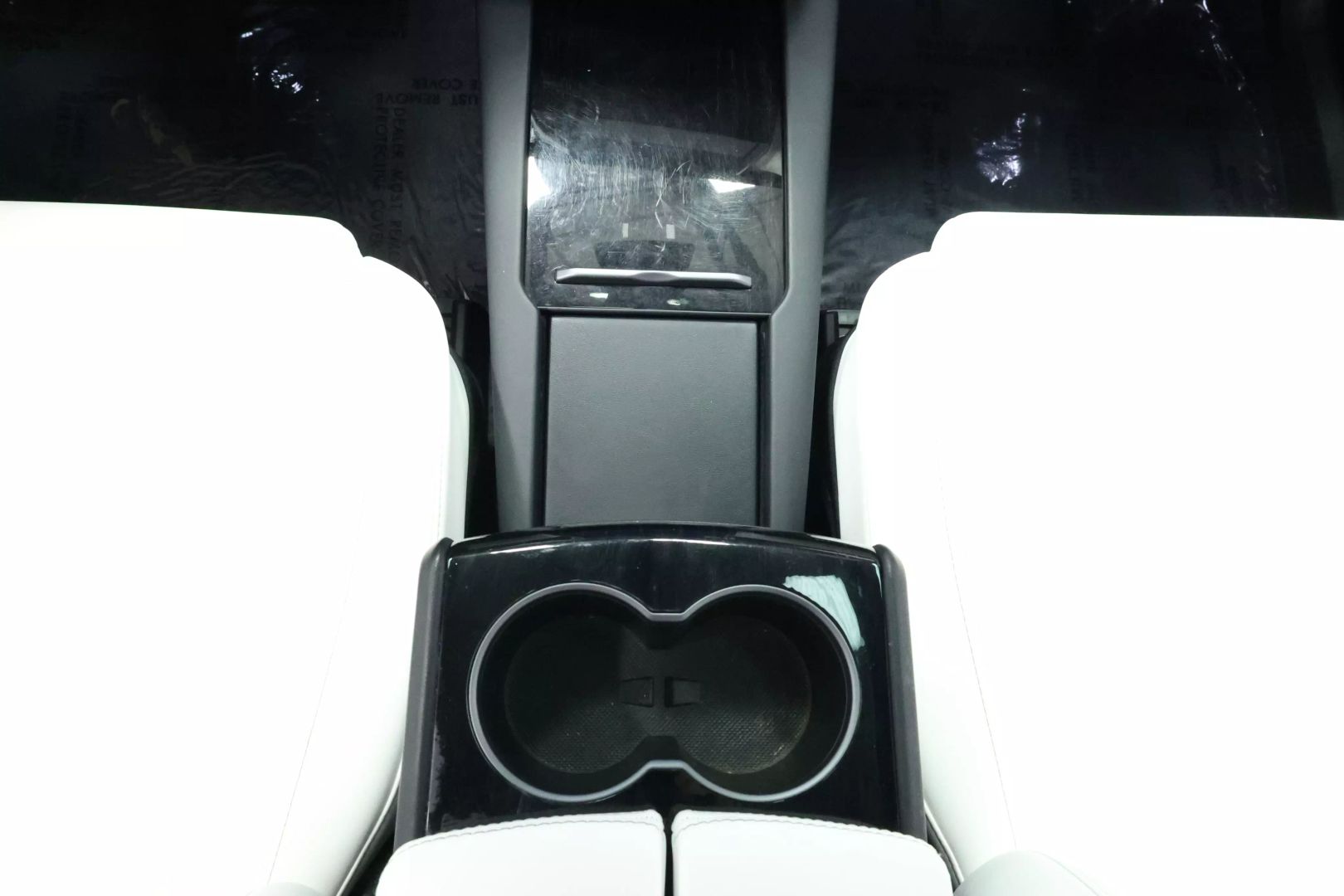 2020 Tesla Model X - Image 42