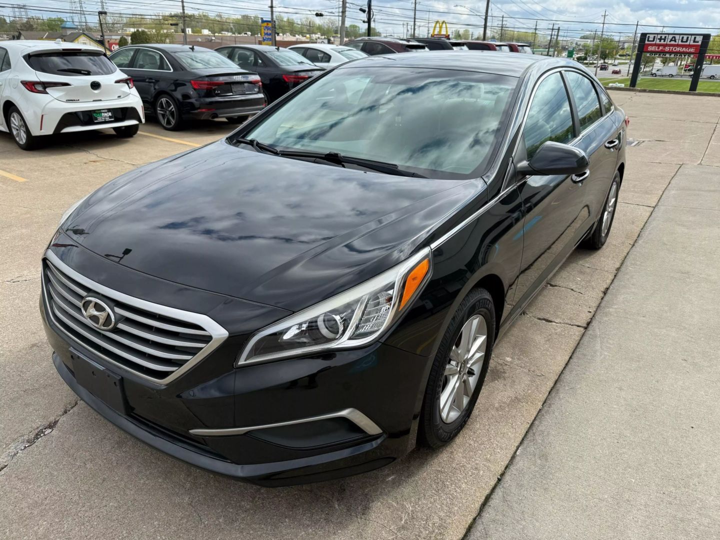 2016 Hyundai Sonata - Image 4