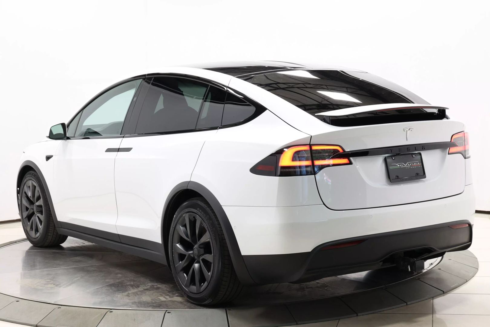 2022 Tesla Model X - Image 51
