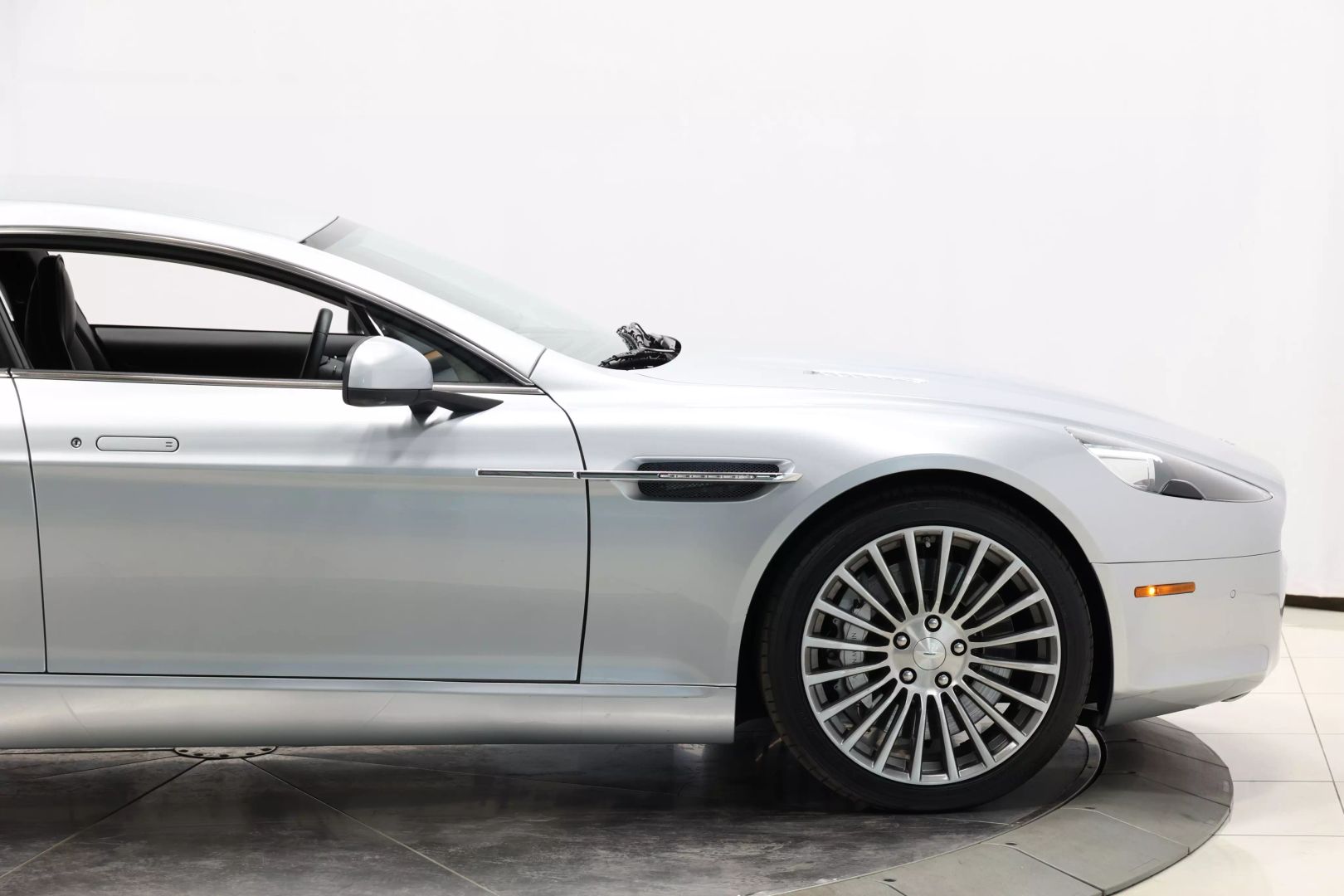 2011 Aston Martin Rapide - Image 63