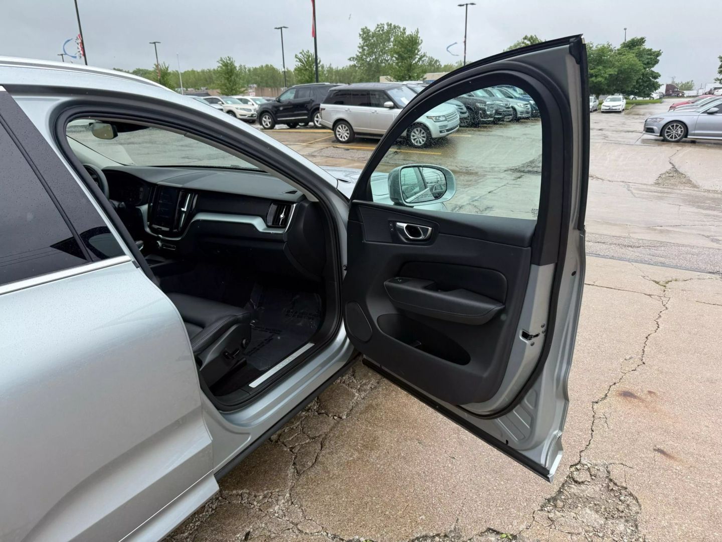 2018 Volvo Xc60 - Image 25