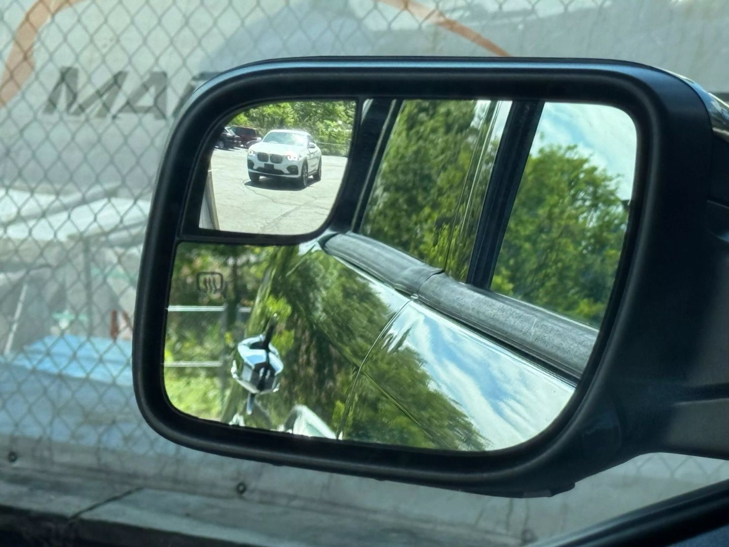 2013 Ford Explorer - Image 35