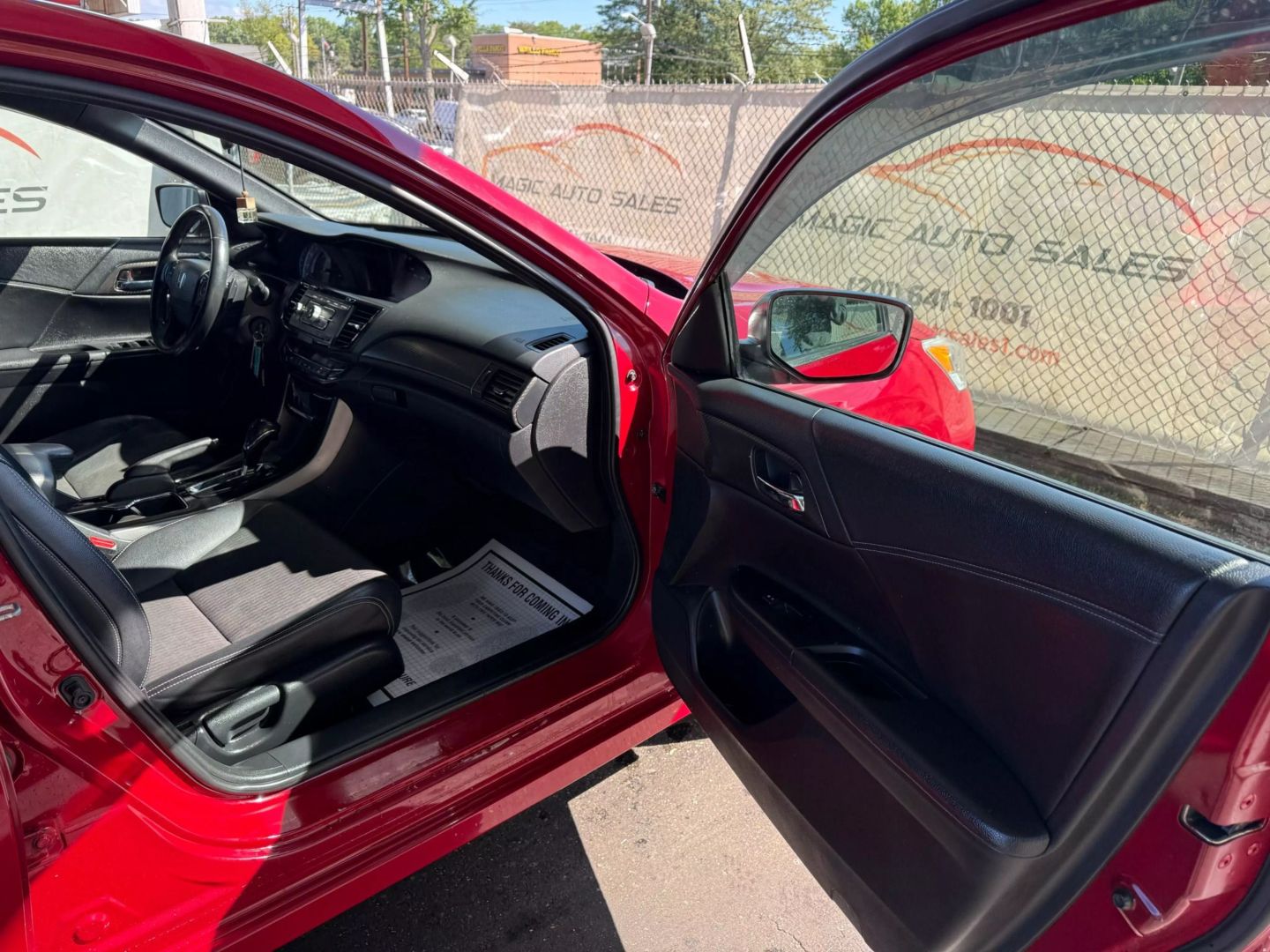 2017 Honda Accord - Image 24