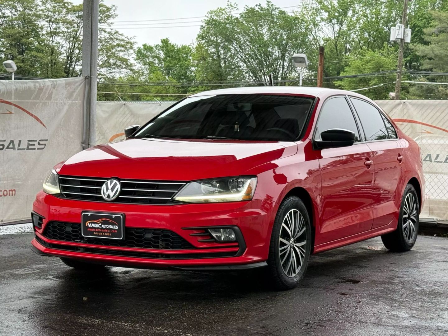 2018 Volkswagen Jetta - Image 3