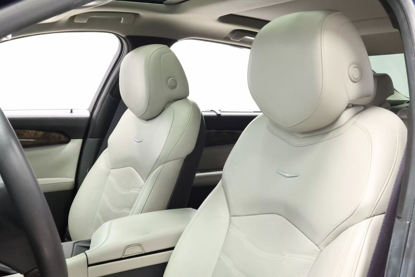 2017 Cadillac Ct6 - Image 18