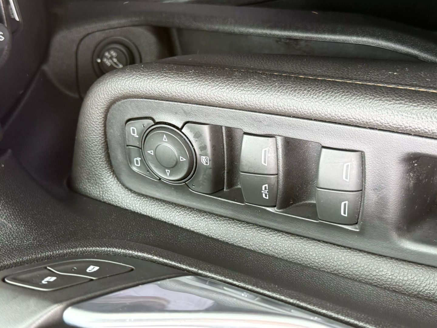 2020 Gmc Terrain - Image 38