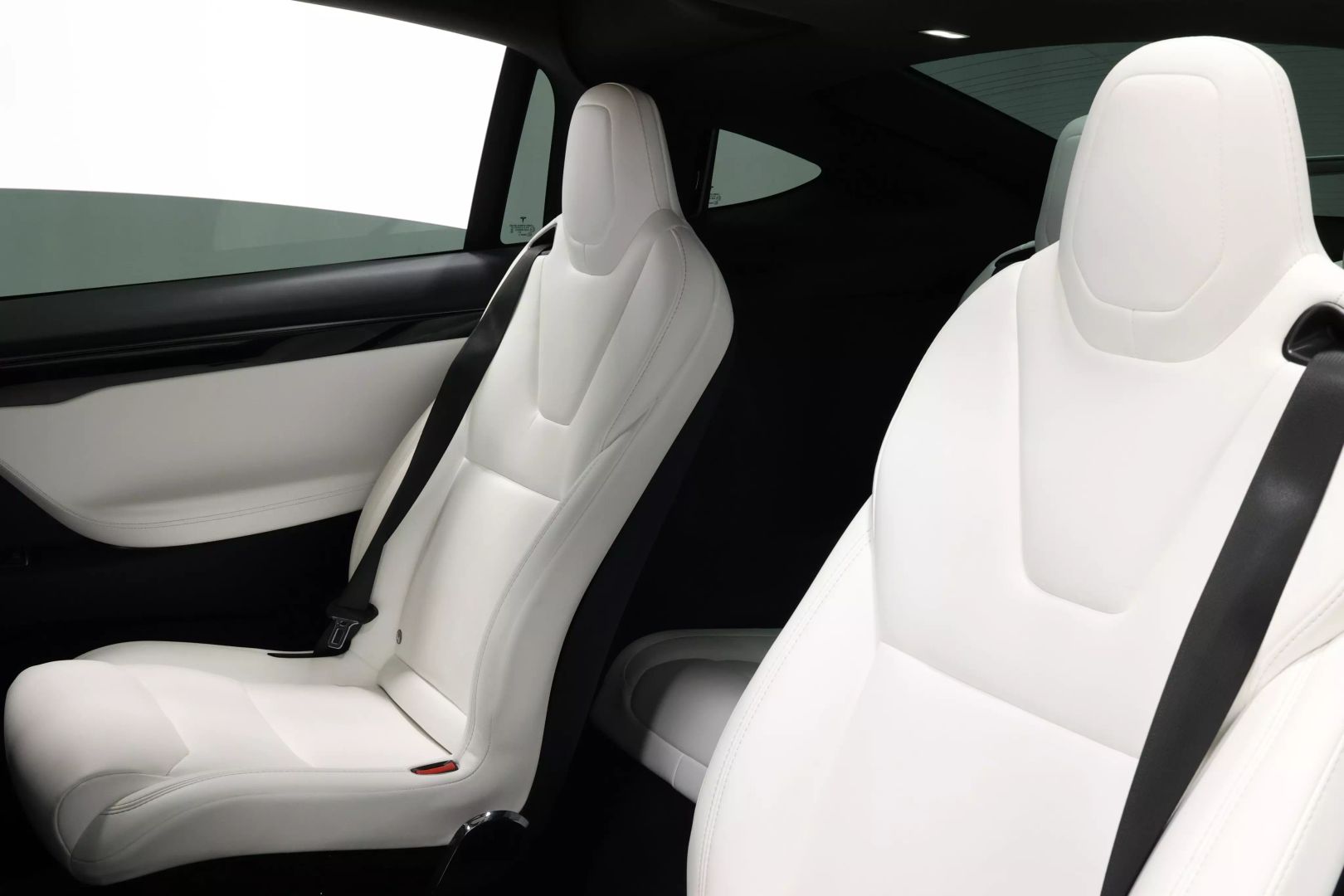 2020 Tesla Model X - Image 50