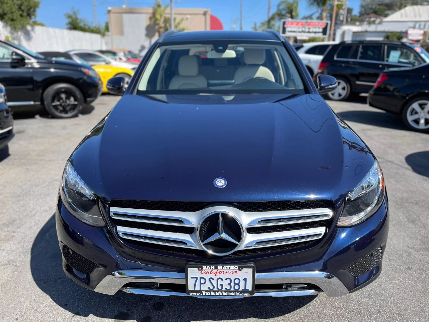 2016 Mercedes-benz Glc  Vin: Wdc0g4kb9gf017303 Stock Id: 017303 - Image 2
