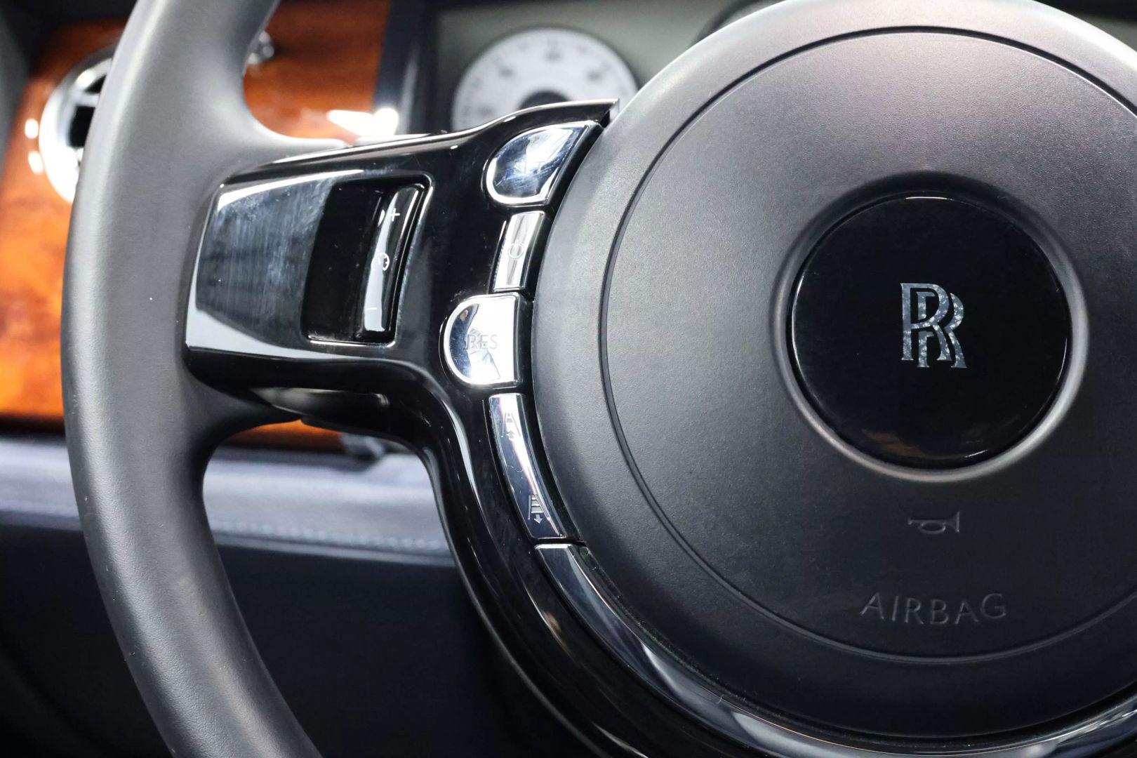 2012 Rolls-royce Ghost - Image 23