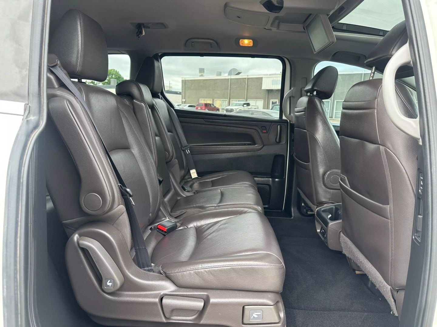 2018 Honda Odyssey - Image 25