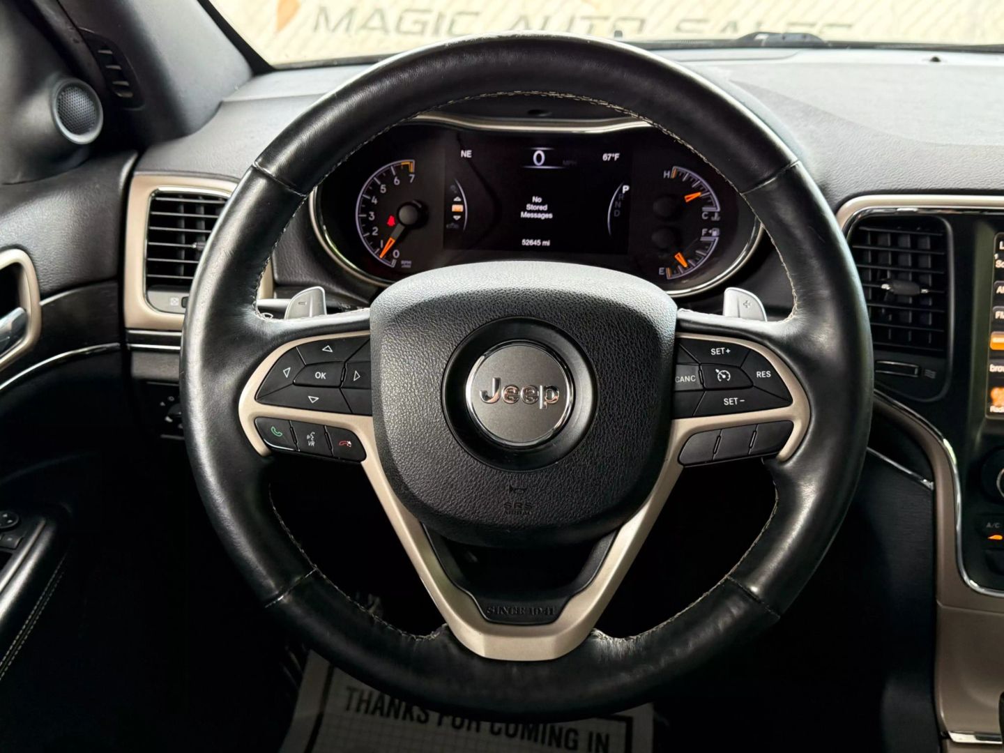 2017 Jeep Grand Cherokee - Image 33