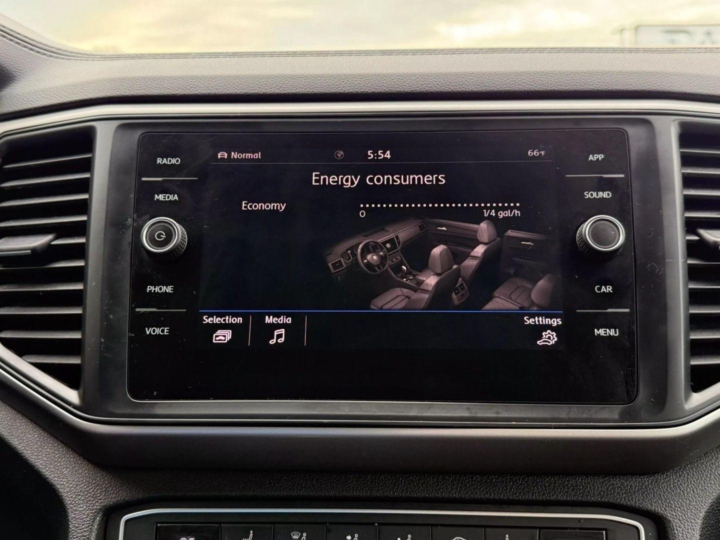 2020 Volkswagen Atlas - Image 38