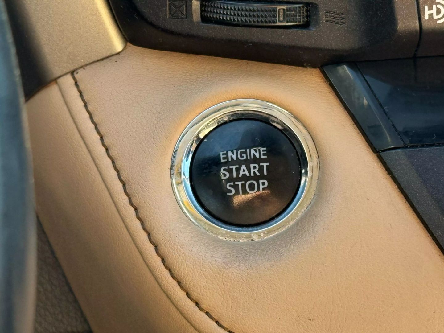 2017 Toyota Rav4 - Image 39