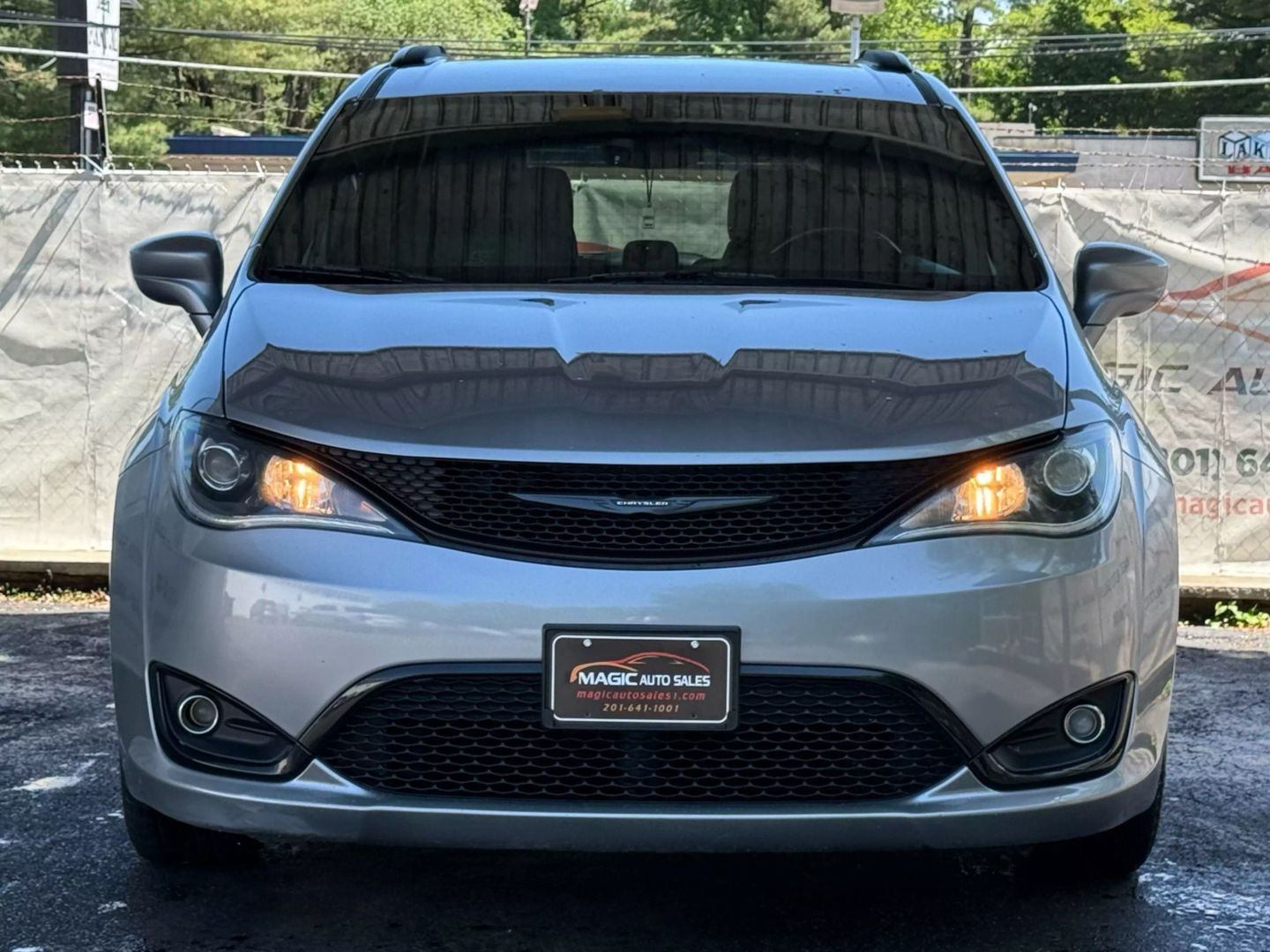 2019 Chrysler Pacifica - Image 5