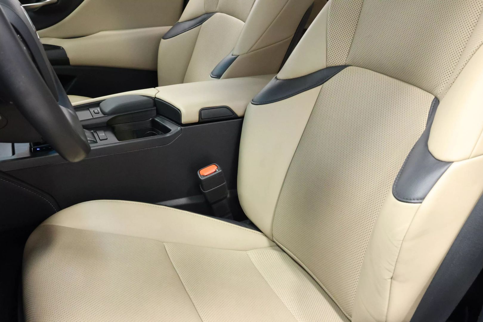 2020 Lexus Es - Image 18