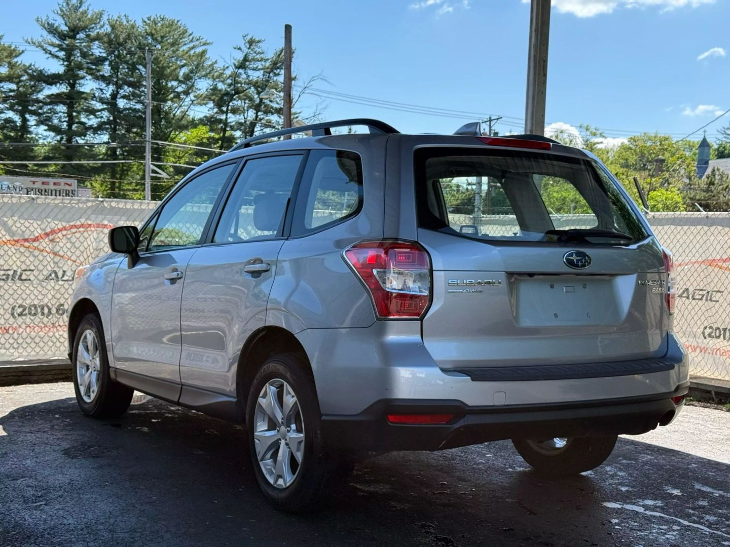 2016 Subaru Forester - Image 9