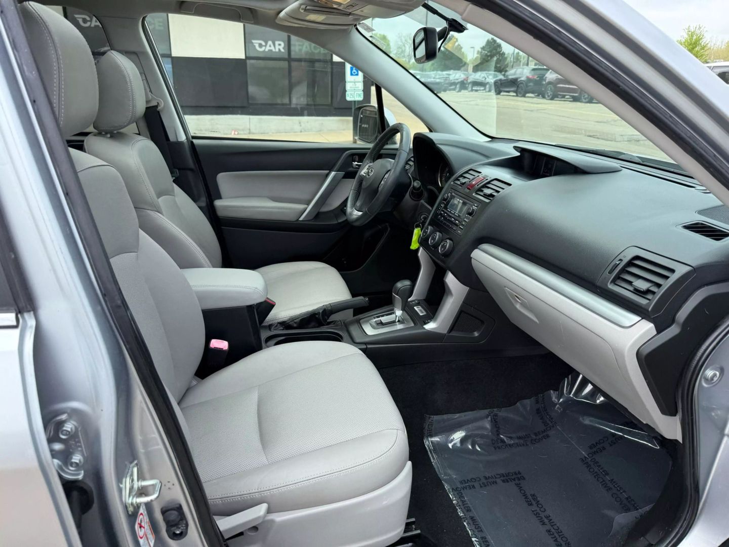 2014 Subaru Forester - Image 23