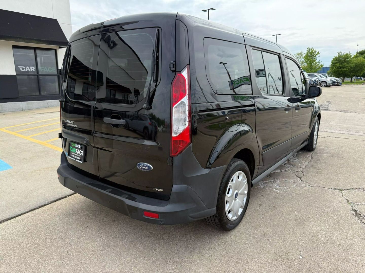 2019 Ford Transit Connect Passenger - Image 14
