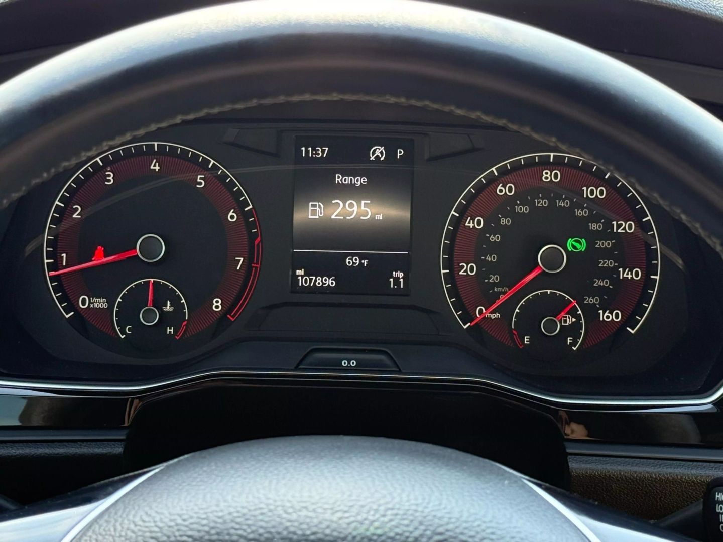 2019 Volkswagen Jetta - Image 31