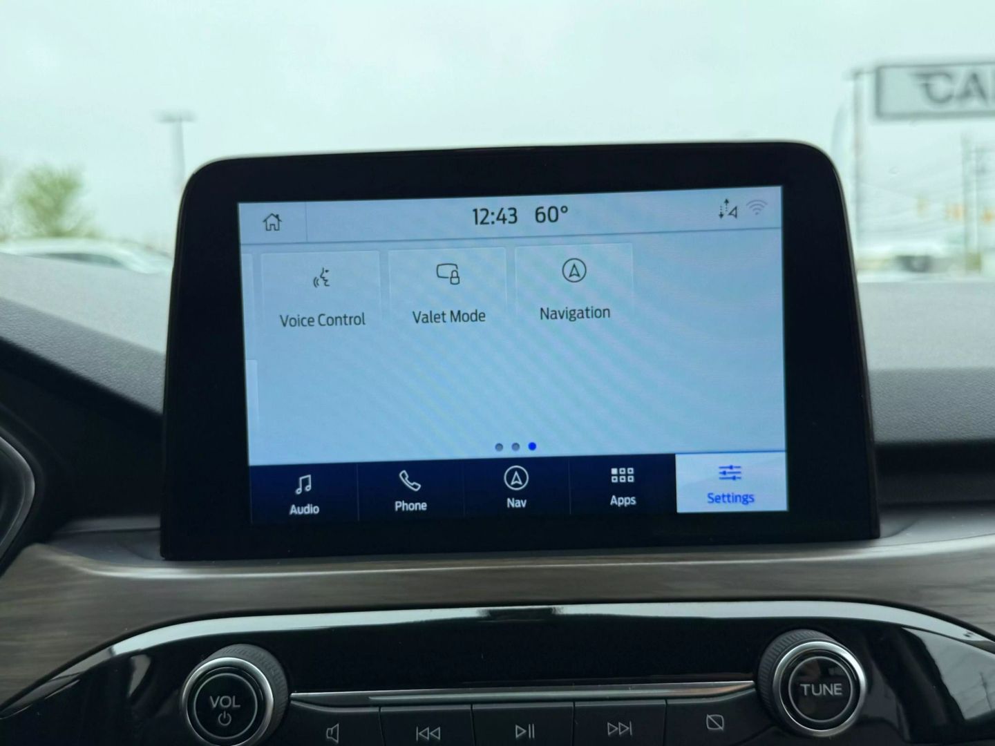 2020 Ford Escape - Image 39