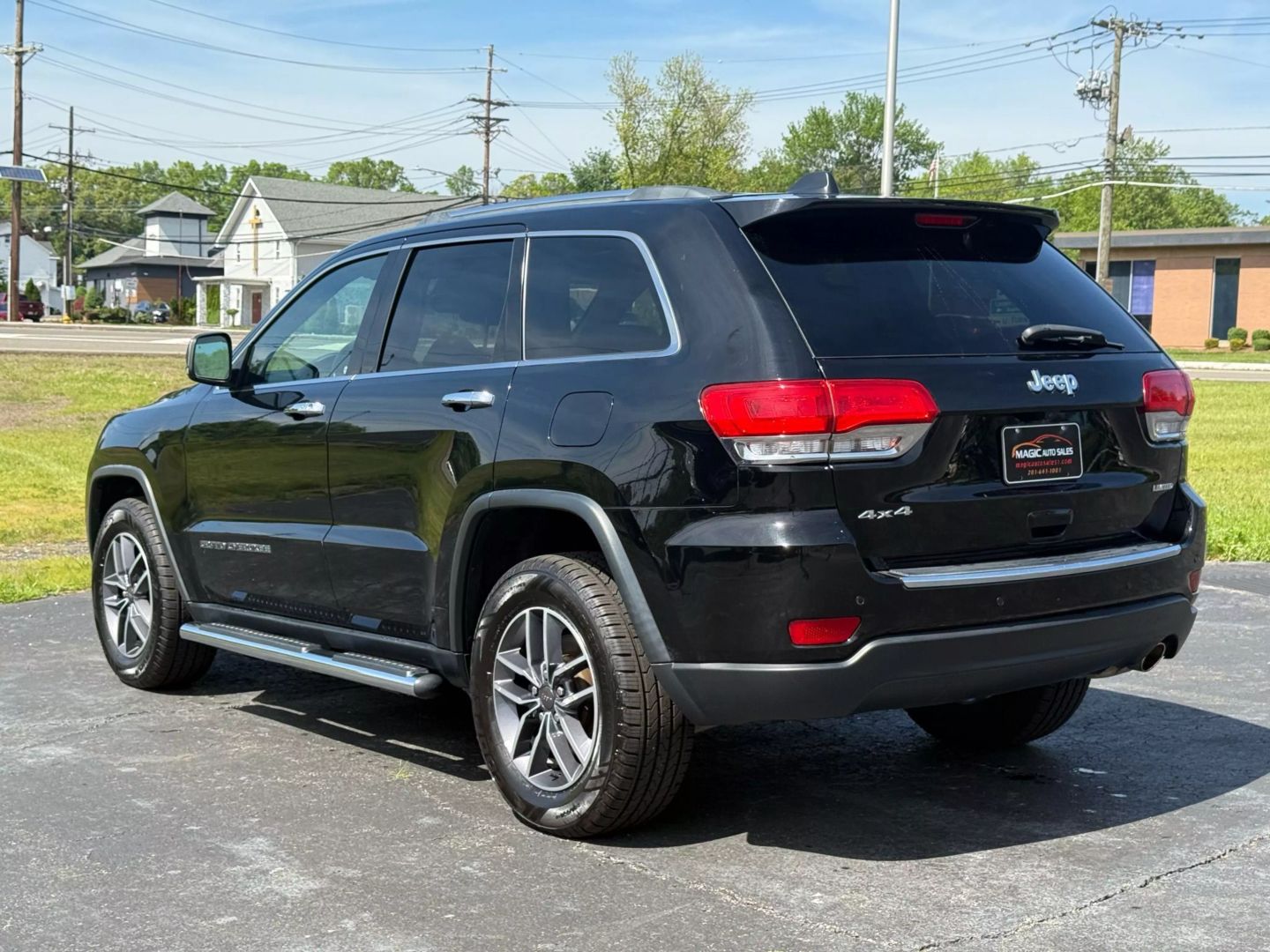 2019 Jeep Grand Cherokee - Image 9