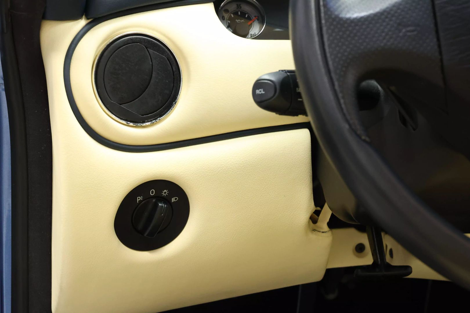 2004 Maserati Coupe - Image 21