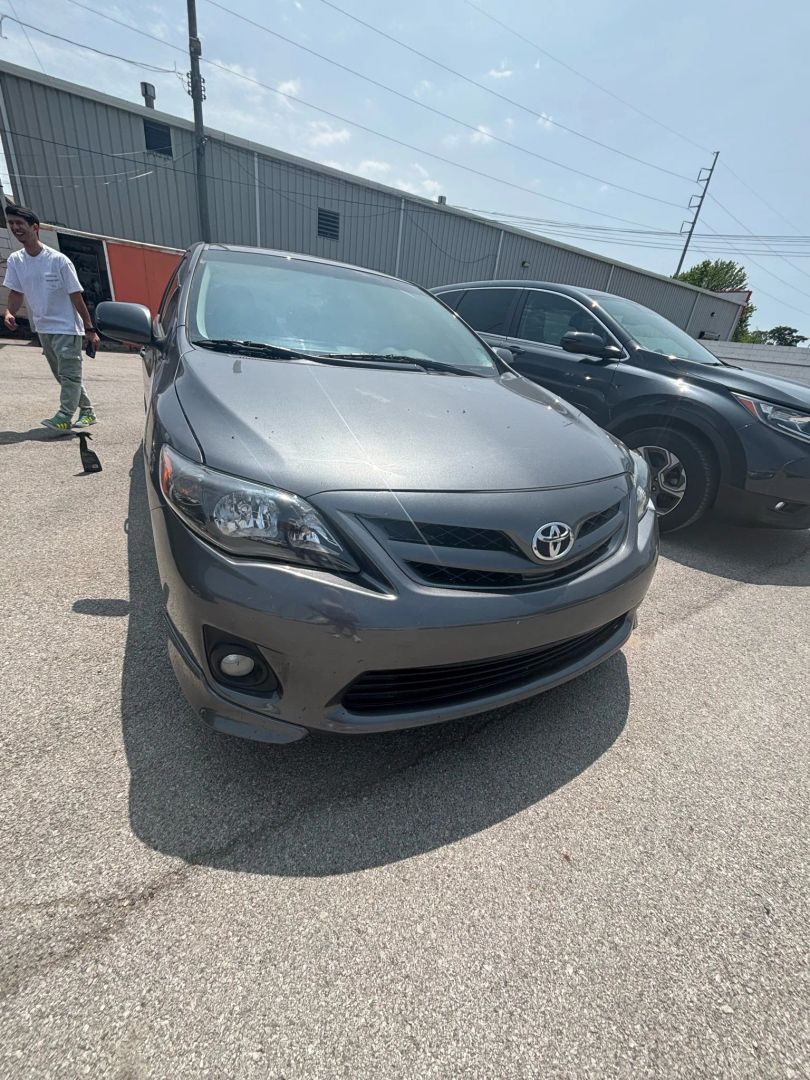 Image 2 of 2013 TOYOTA COROLLA