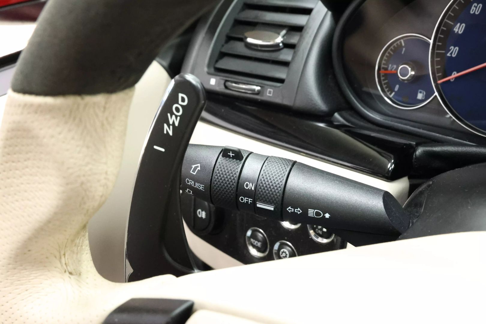 2013 Maserati Granturismo - Image 27