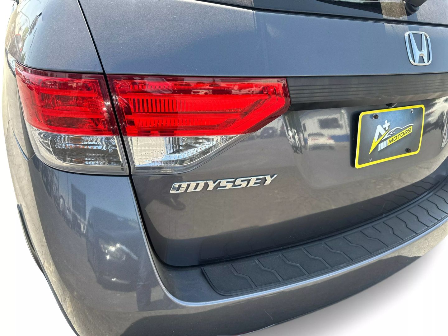 2014 HONDA ODYSSEY VAN V6, I-VTEC, 3.5 LITER EX-L MINIVAN 4D