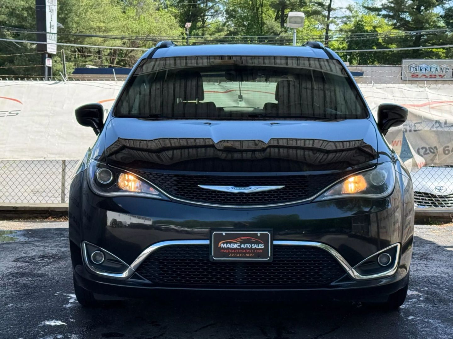 2018 Chrysler Pacifica - Image 5