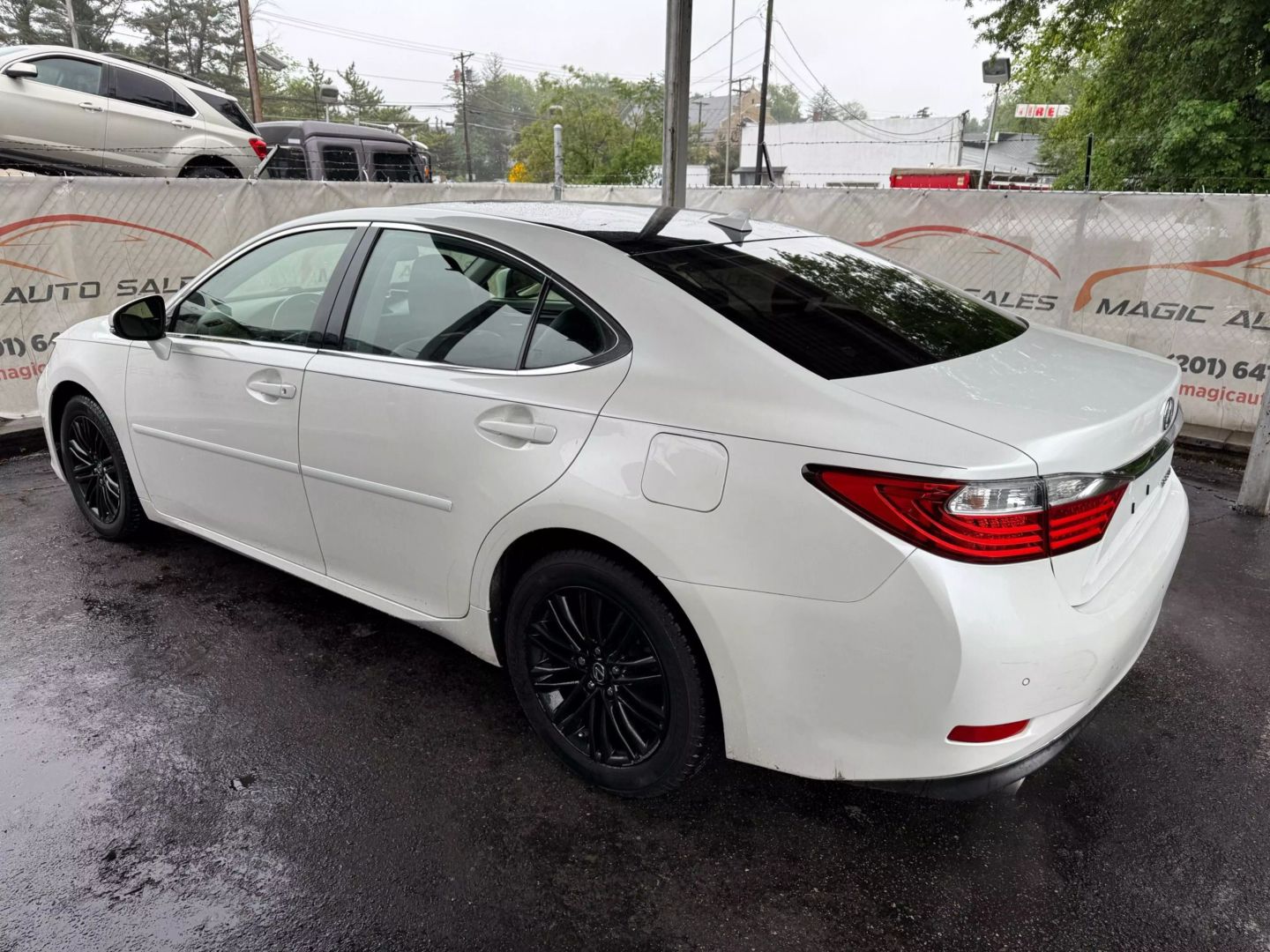 2013 Lexus Es - Image 13