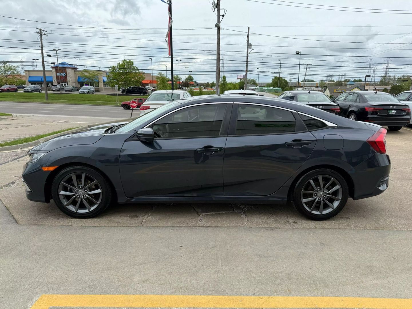 2019 Honda Civic - Image 6