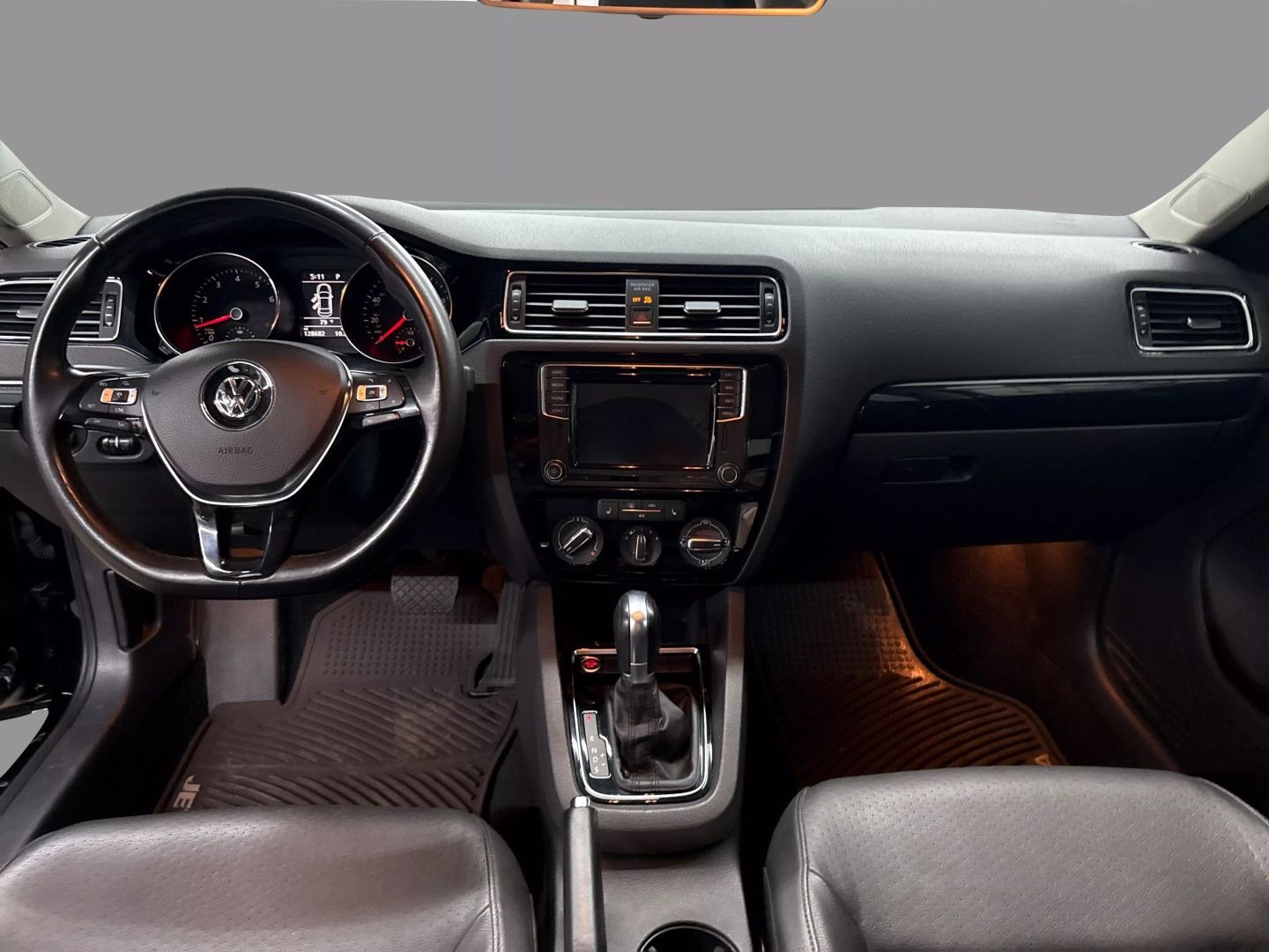 2016 Volkswagen Jetta - Image 41
