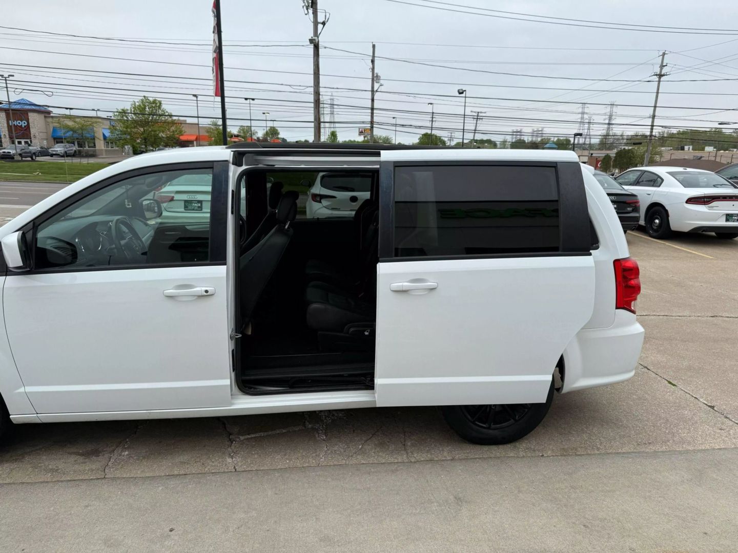 2019 Dodge Grand Caravan Passenger - Image 19