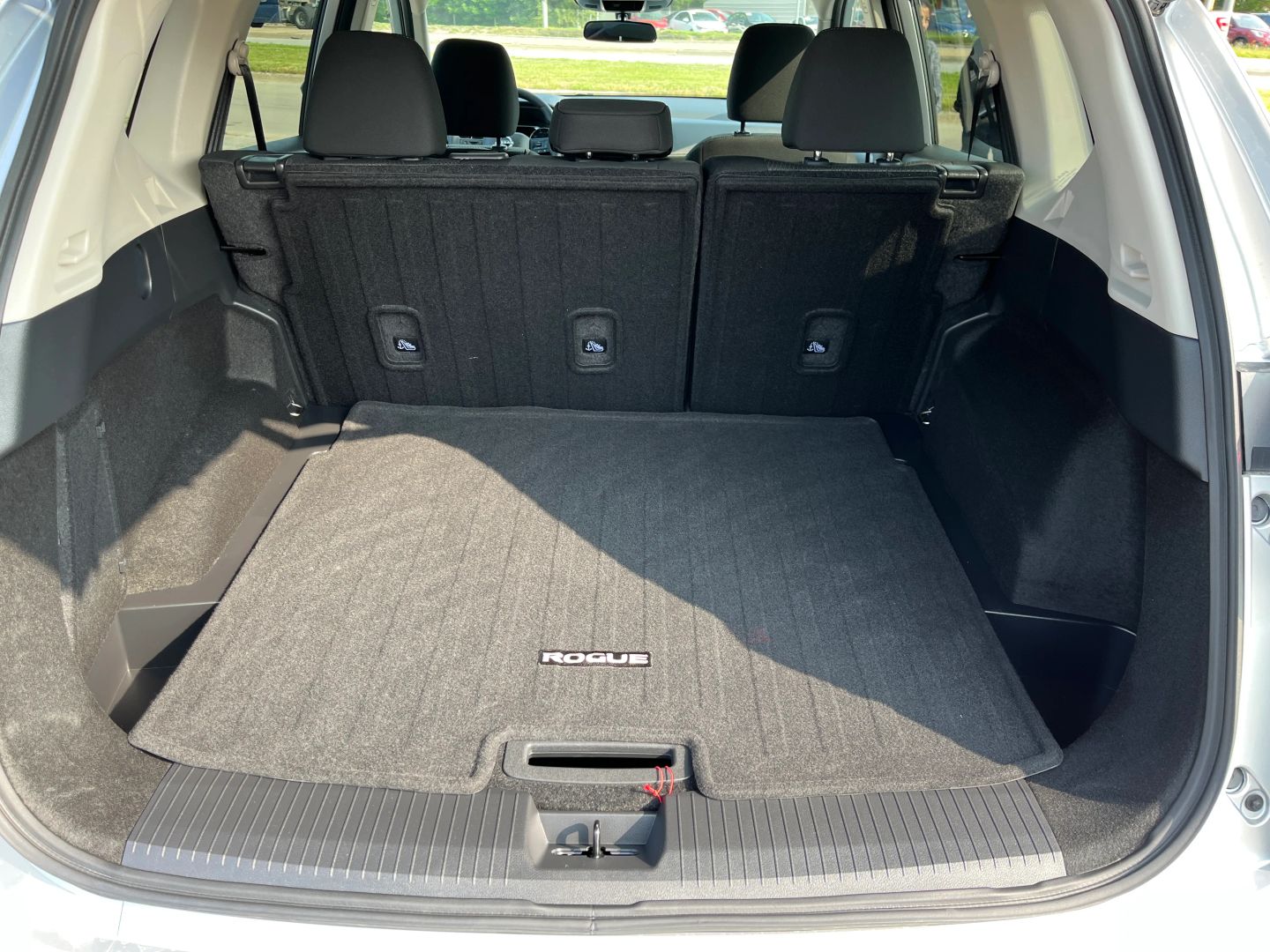 2025 NISSAN ROGUE SUV 3-CYL, TURBO, 1.5 LITER SV SPORT UTILITY 4D