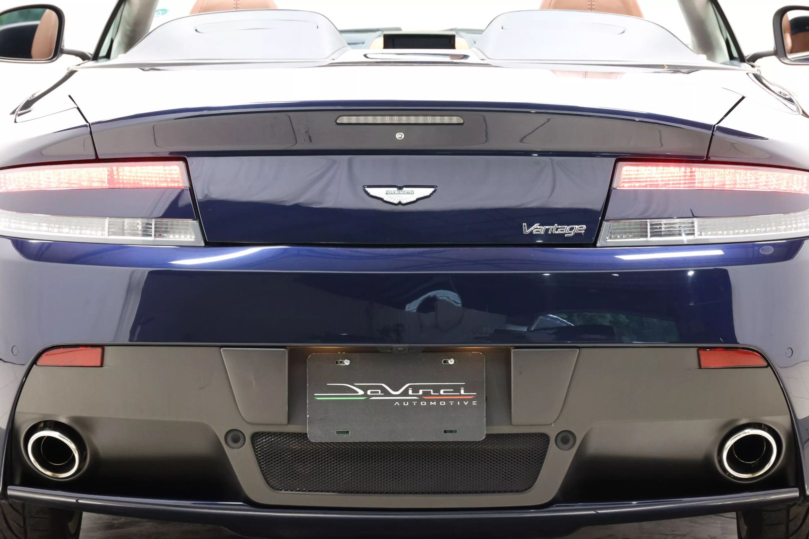 2014 Aston Martin Vantage - Image 50