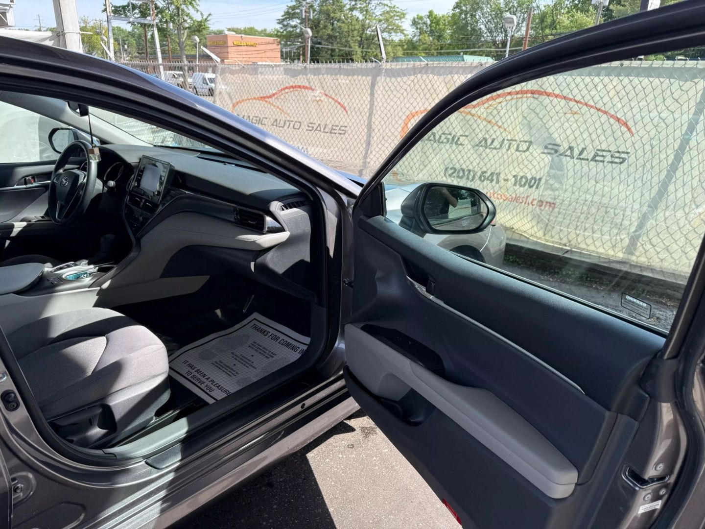 2023 Toyota Camry - Image 24