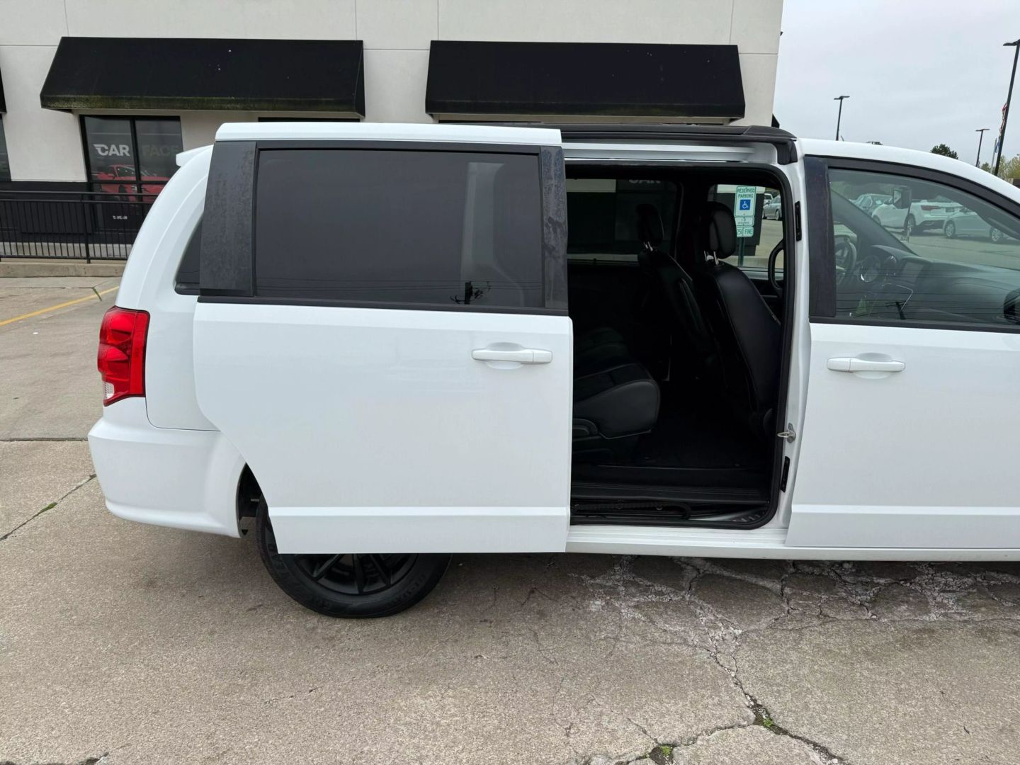 2019 Dodge Grand Caravan Passenger - Image 23