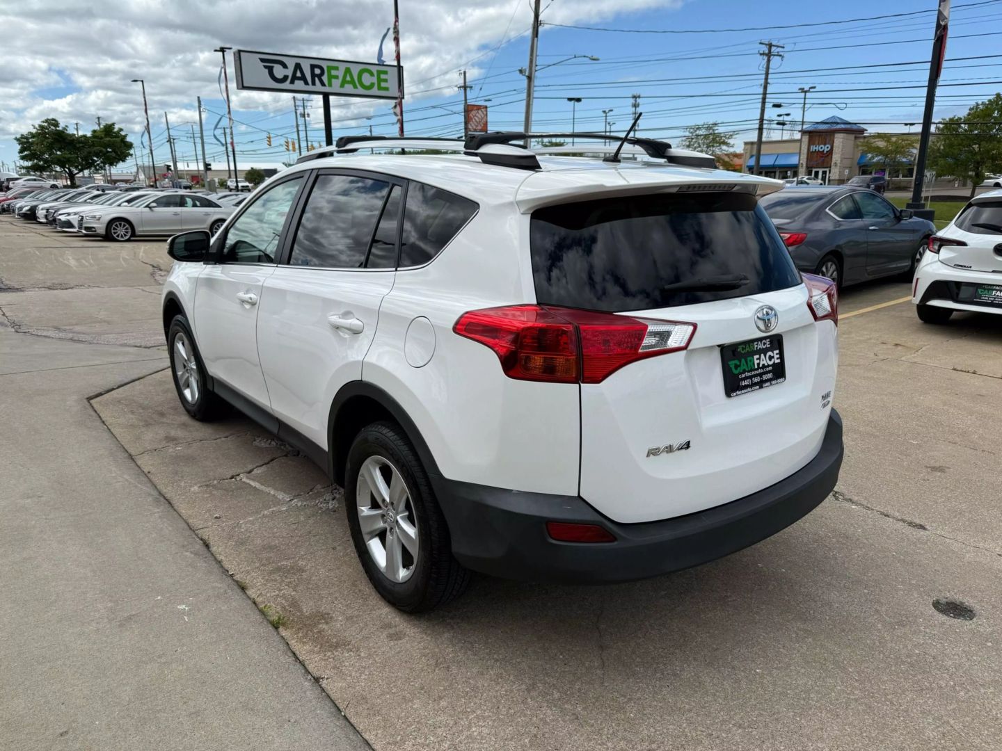 2013 Toyota Rav4 - Image 8