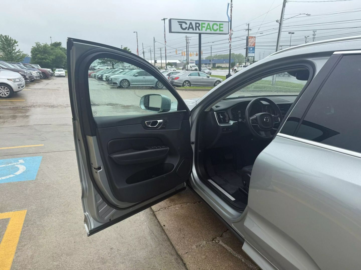 2018 Volvo Xc60 - Image 18