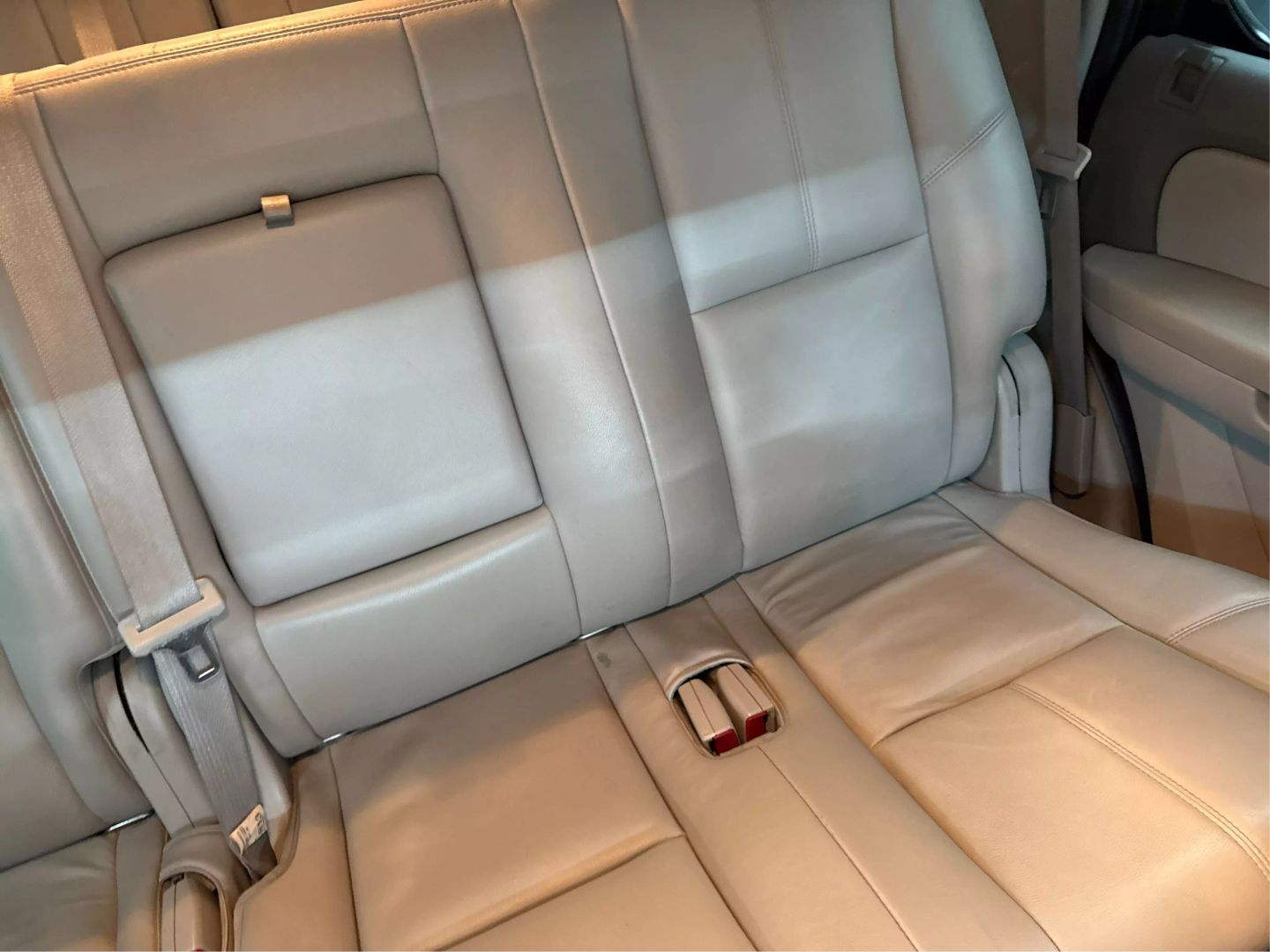 2014 Chevrolet Tahoe - Image 29
