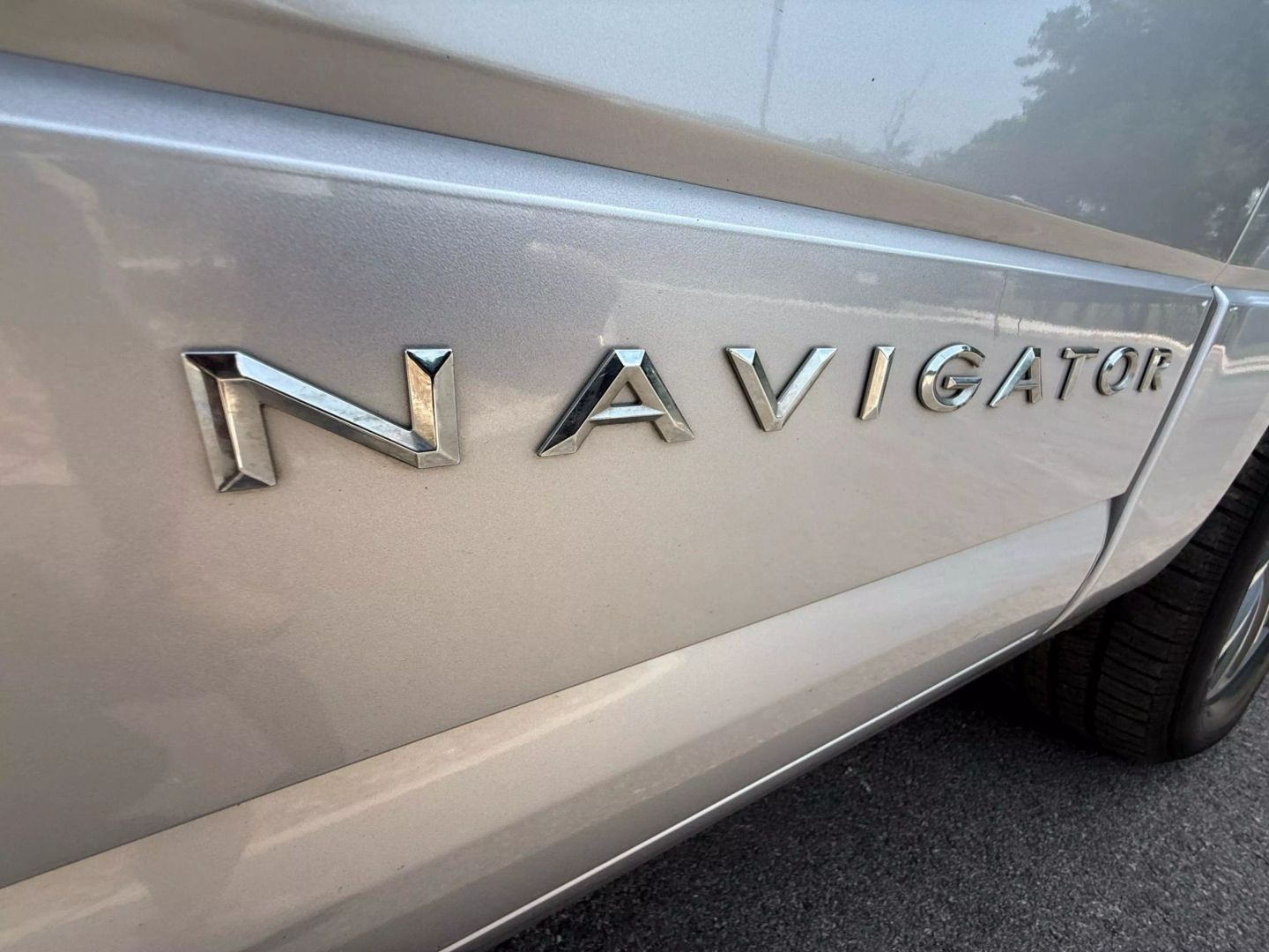 2015 Lincoln Navigator - Image 23