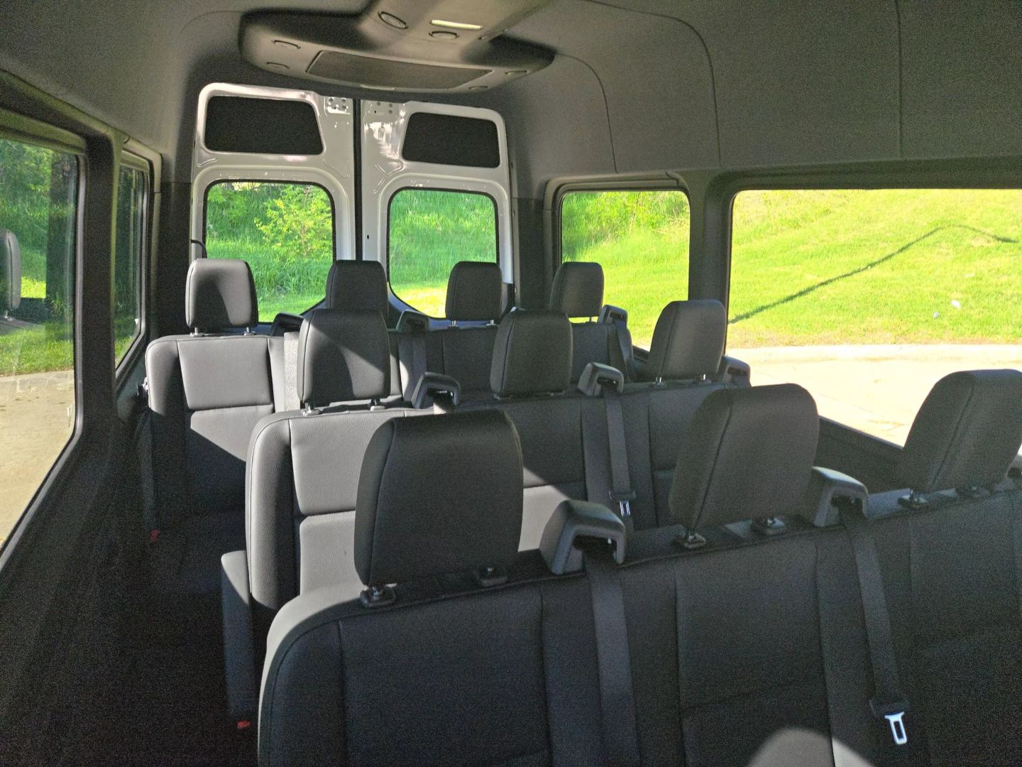 2025 Mercedes-benz Sprinter 2500 Passenger - Image 26