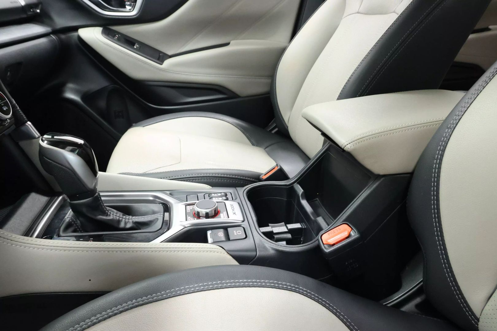 2021 Subaru Forester - Image 42