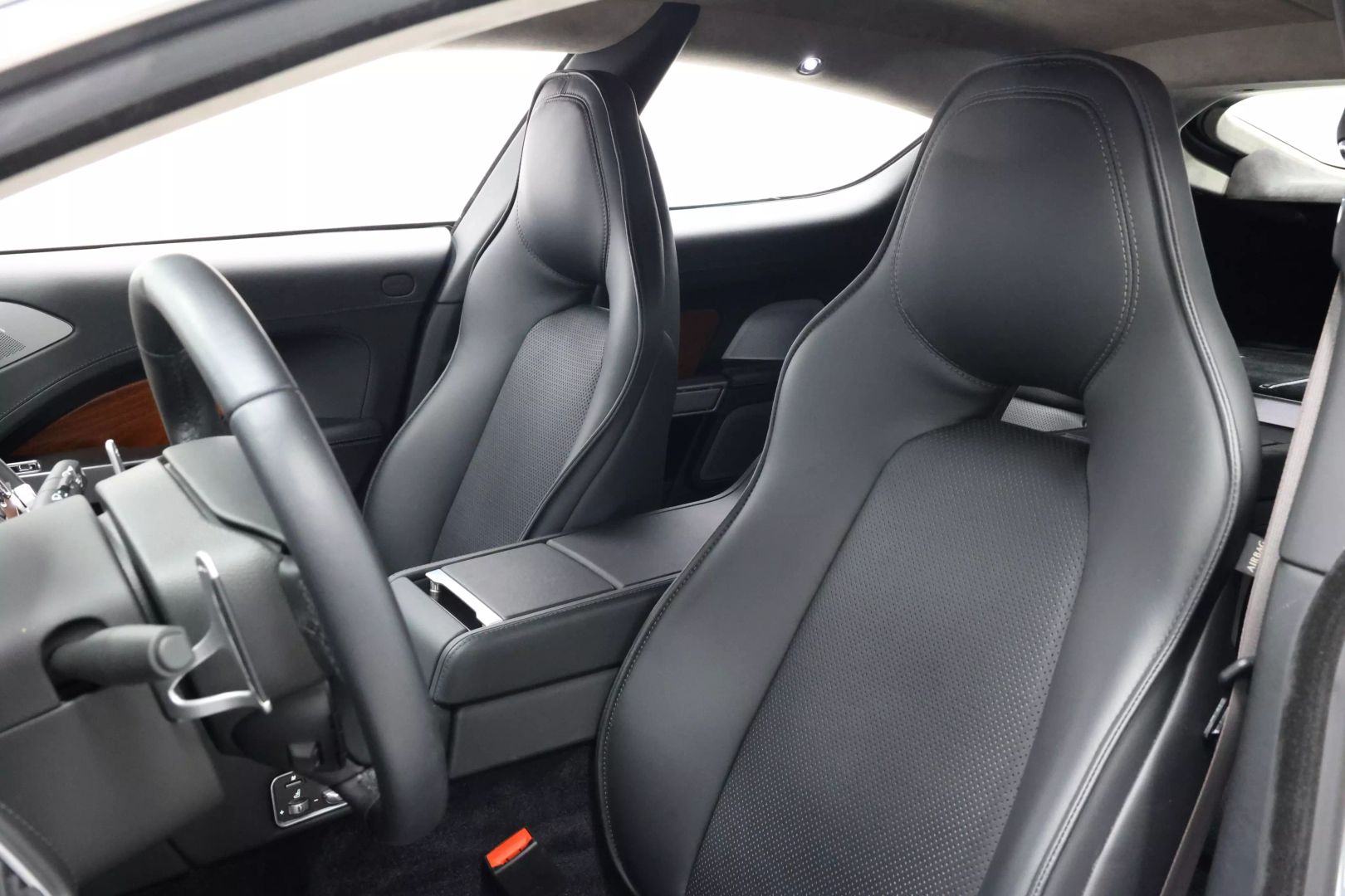 2011 Aston Martin Rapide - Image 15