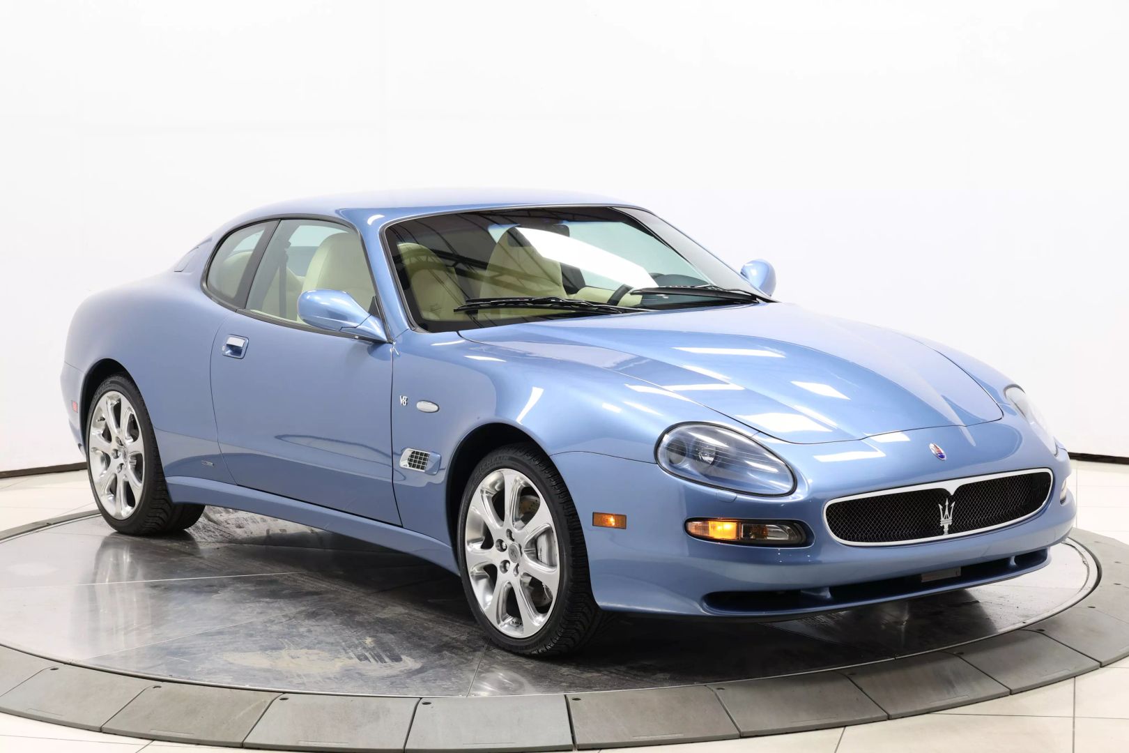 2004 Maserati Coupe - Image 81